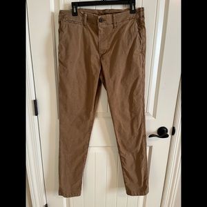 Men’s American Eagle Khakis